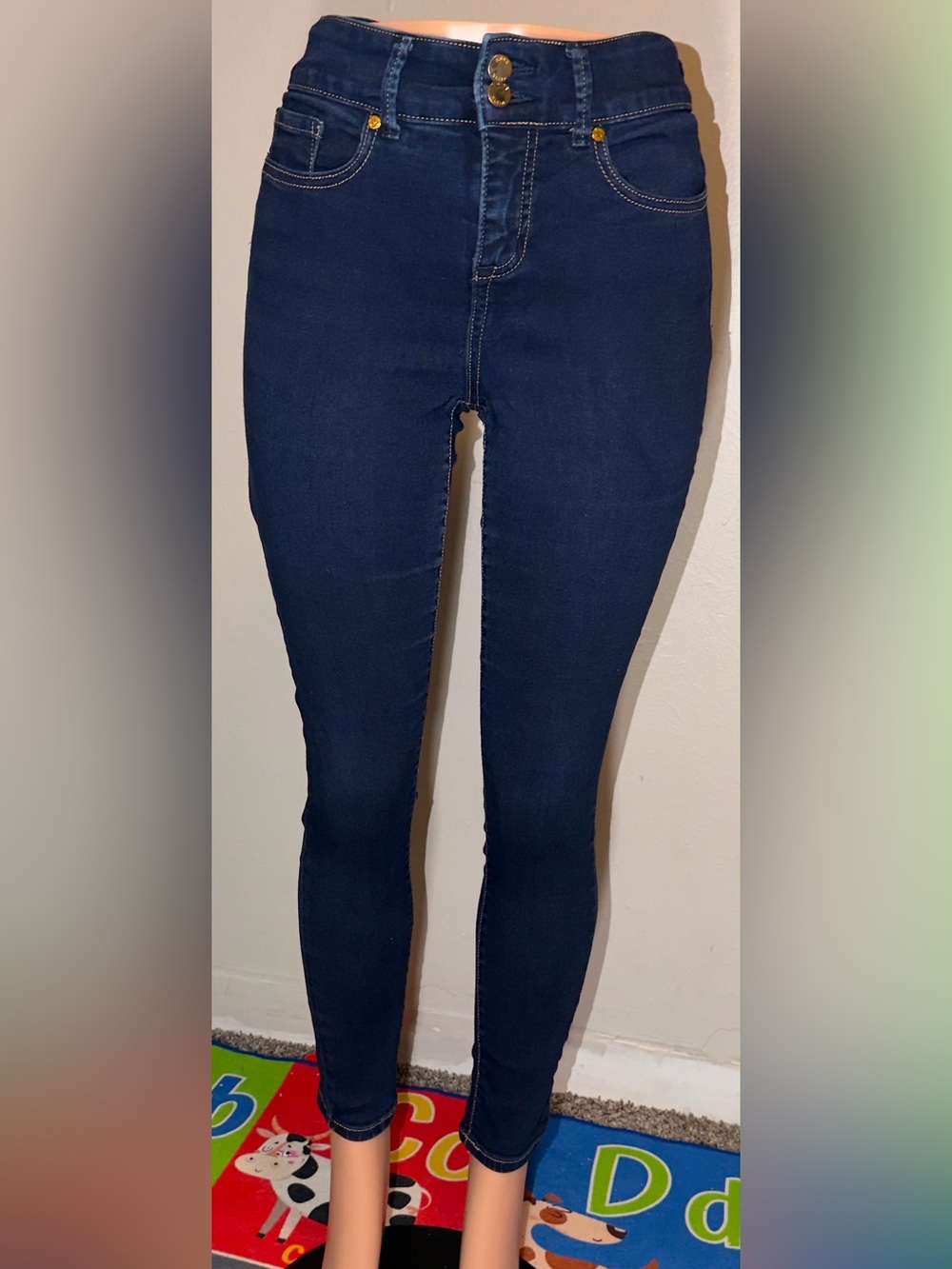 Anne Klein Navy Skinny Jeans